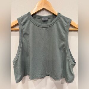 SKIMS Cropped Boyfriend Tank Top - Sage Sz small